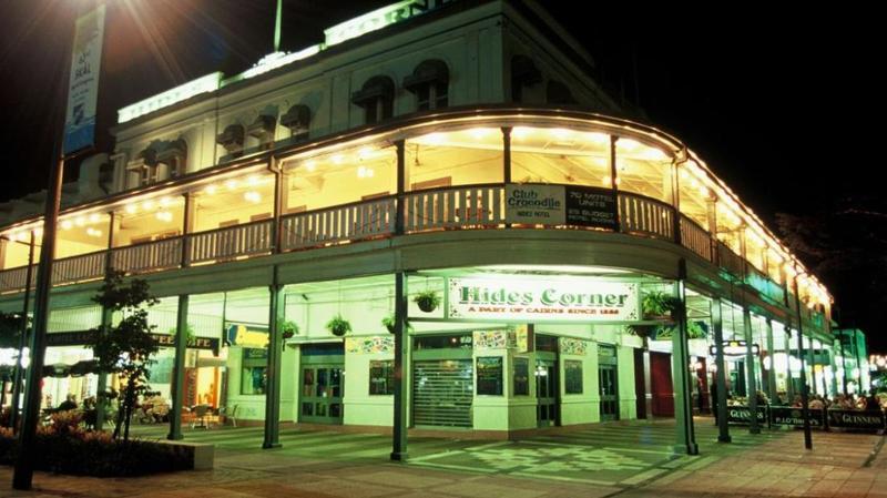 Hides Hotel Cairns Exterior photo